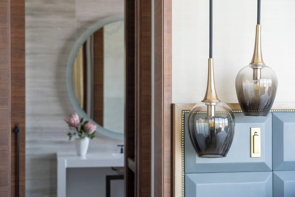 Premium bedding, down comforters, pillowtop beds, minibar