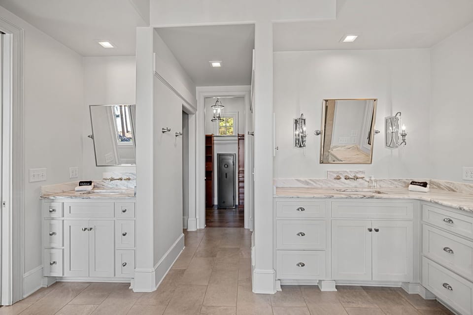 Primary Bath- dual vanities.