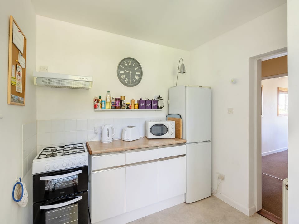 Kitchen | Beach View Cottage - Sea View Cottages, Felixstowe
