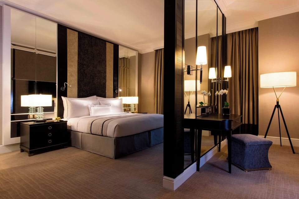 Premium bedding, minibar, in-room safe, desk