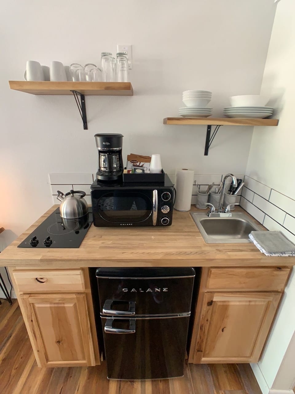 Coffee/tea maker