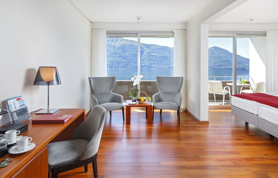 Junior Suite Panorama, Air Condition | Minibar, in-room safe, desk, WiFi (free)