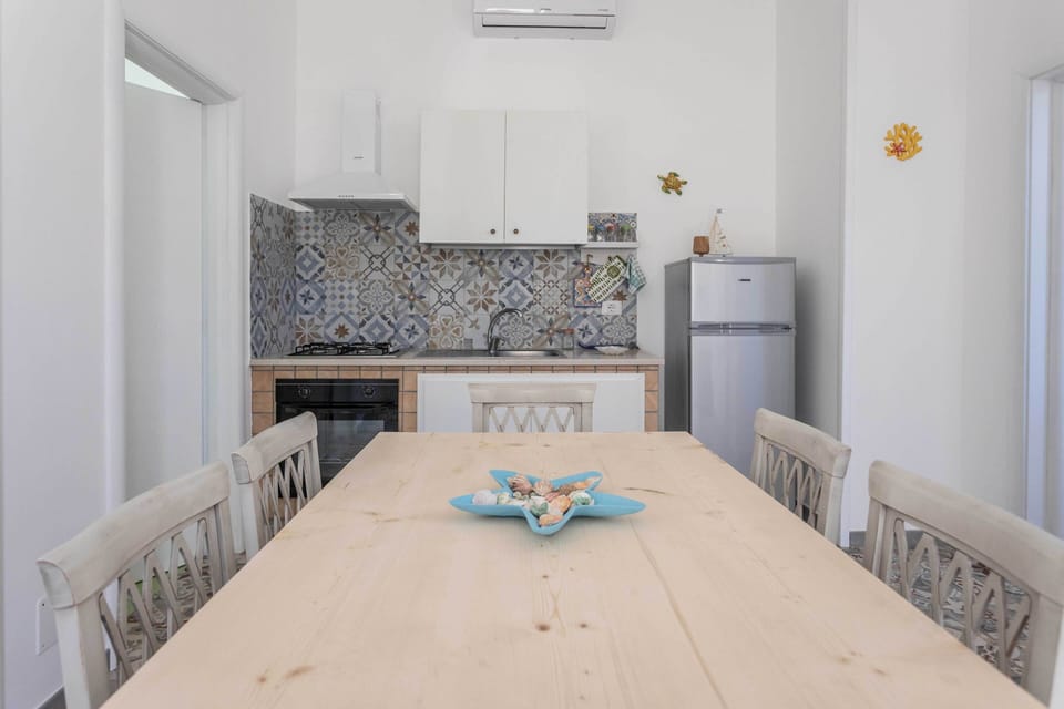 Basic Apartment | Private kitchen