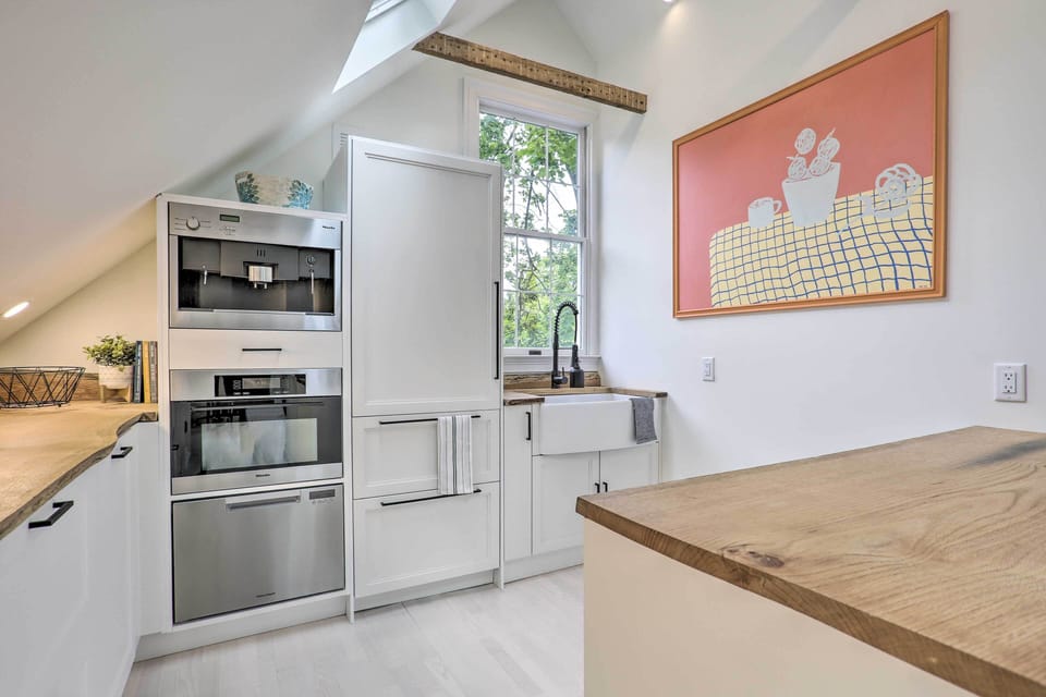 Kitchenette | 2nd Floor