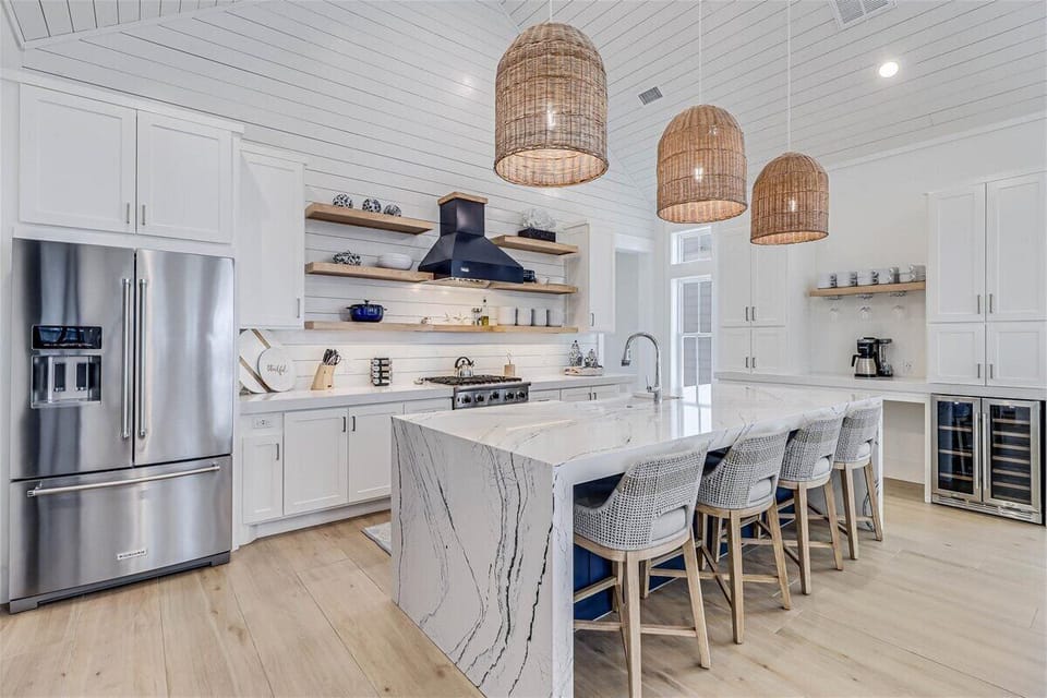 2nd Floor, Kitchen
