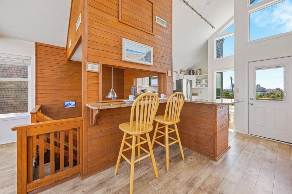 Surf or Sound Realty - 1022 - Stella Maris - Dining Area -1