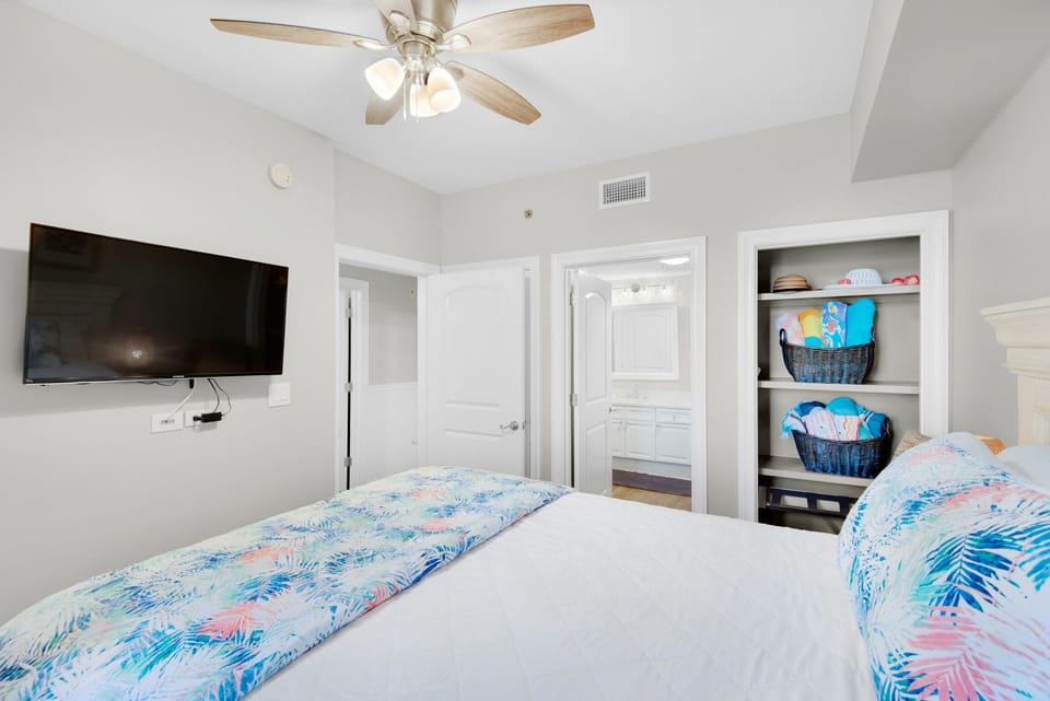 Queen bed