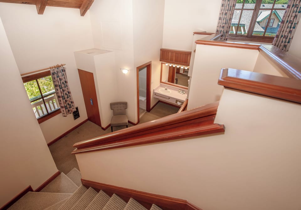 Family Room, Multiple Beds, Non Smoking, Garden View | Individually furnished, desk, laptop workspace, iron/ironing board