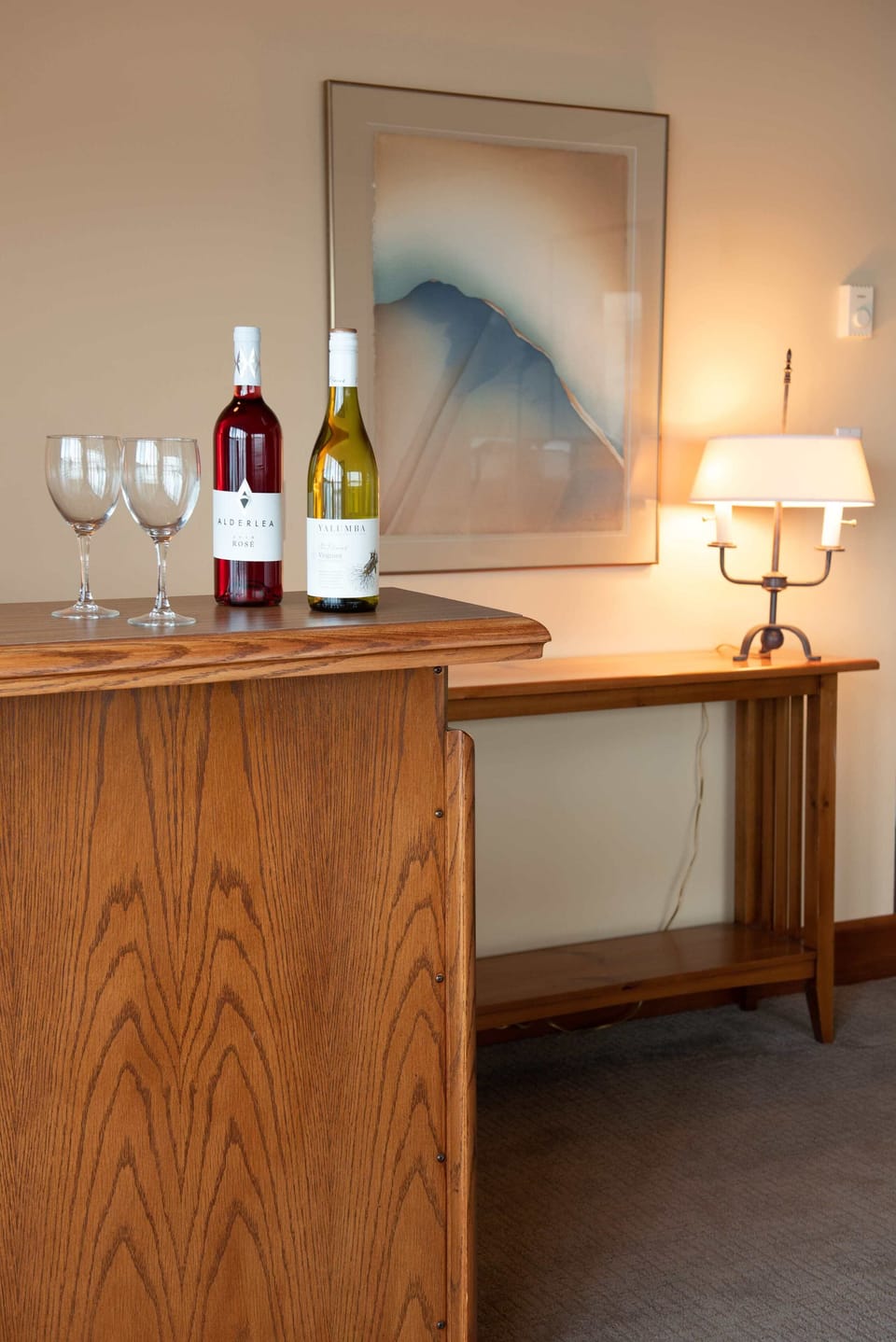 Panoramic Suite | Living area | TV
