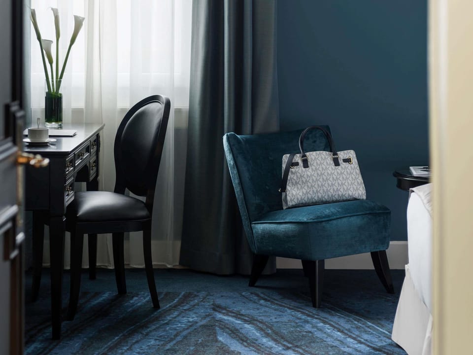 Classic Room, 1 Double Bed | Minibar, in-room safe, desk, laptop workspace