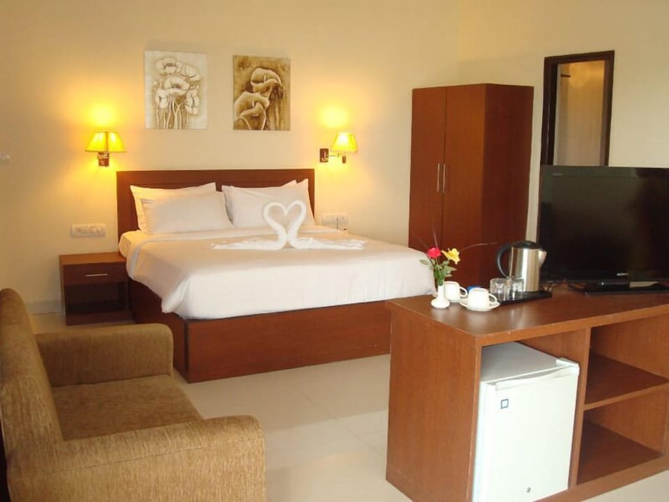 In-room safe, desk, blackout drapes, iron/ironing board