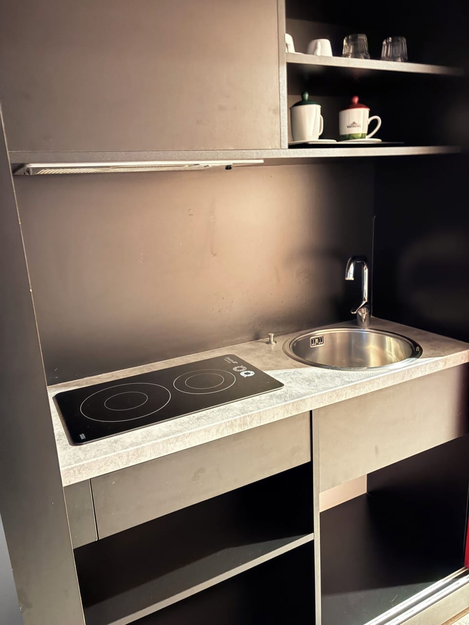Classic Triple Room, 1 Bedroom | Private kitchen | Shared fridge, microwave, espresso maker, coffee/tea maker