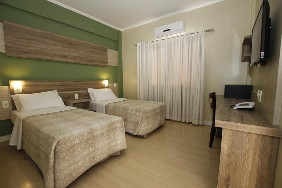 Minibar, desk, free WiFi, bed sheets