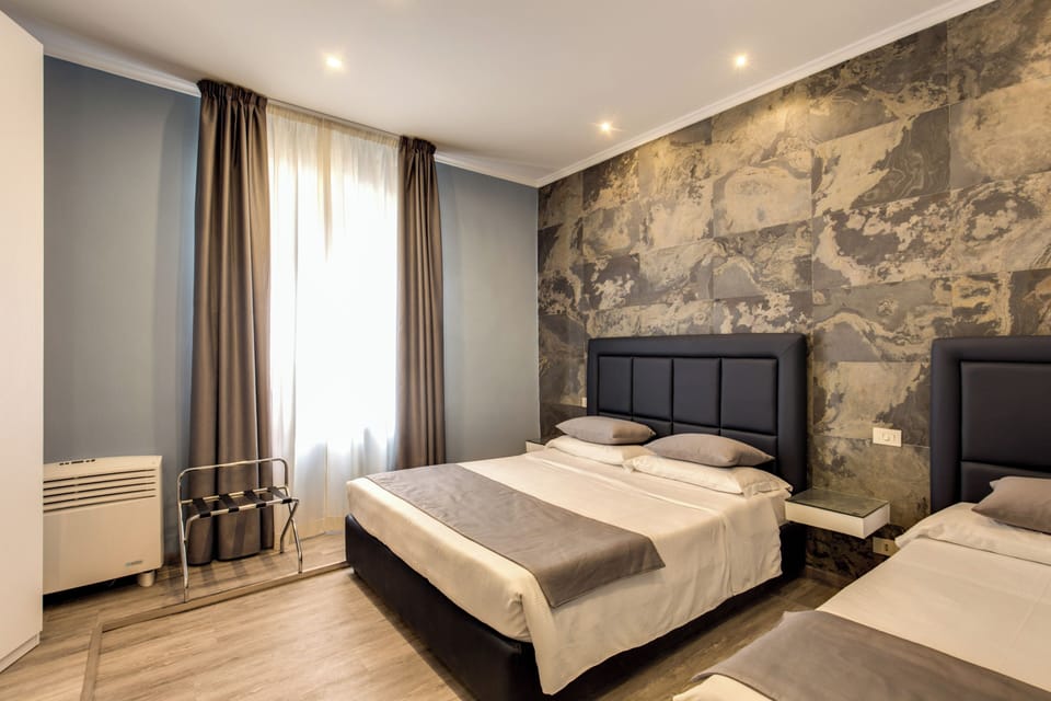 Classic Triple Room | Premium bedding, down comforters, pillowtop beds, in-room safe