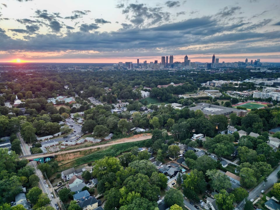 View of the Atlanta Skyle from above and the Atlanta Beltlien Southside Trail