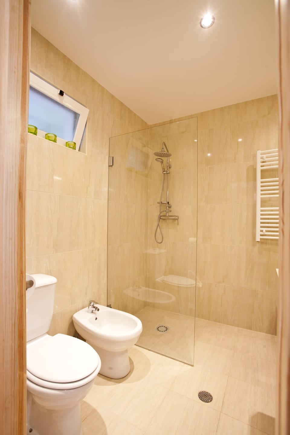 Superior Double or Twin Room, Slope side | Bathroom | Eco-friendly toiletries, hair dryer, towels