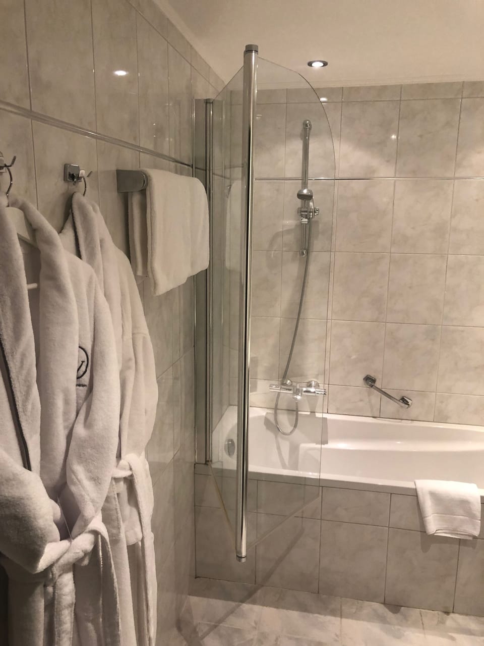 Comfort Room, Balcony (Wonderful Forest) | Bathroom | Free toiletries, hair dryer, towels