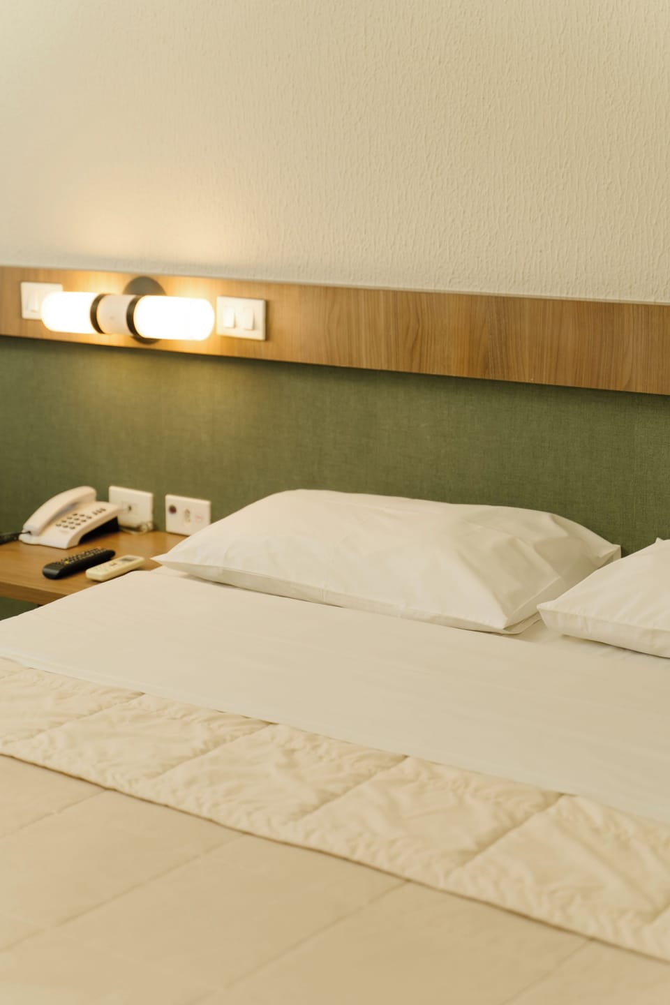 Standard Double Room, 1 Queen Bed | Minibar, in-room safe, desk, blackout drapes