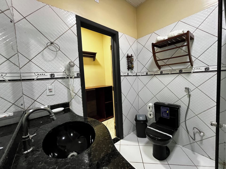 Family Room, Ocean View | Bathroom | Shower, free toiletries, hair dryer, towels