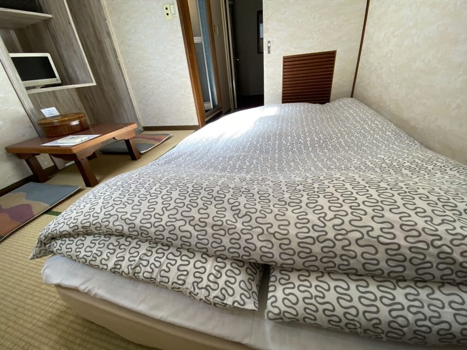 Semi-Double Room | Premium bedding, down comforters, desk, blackout drapes