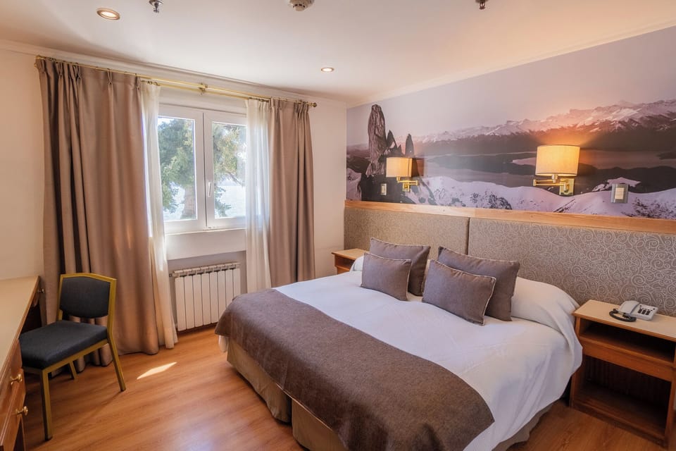 Double or Twin Room, Lake View | In-room safe, free cribs/infant beds, free WiFi