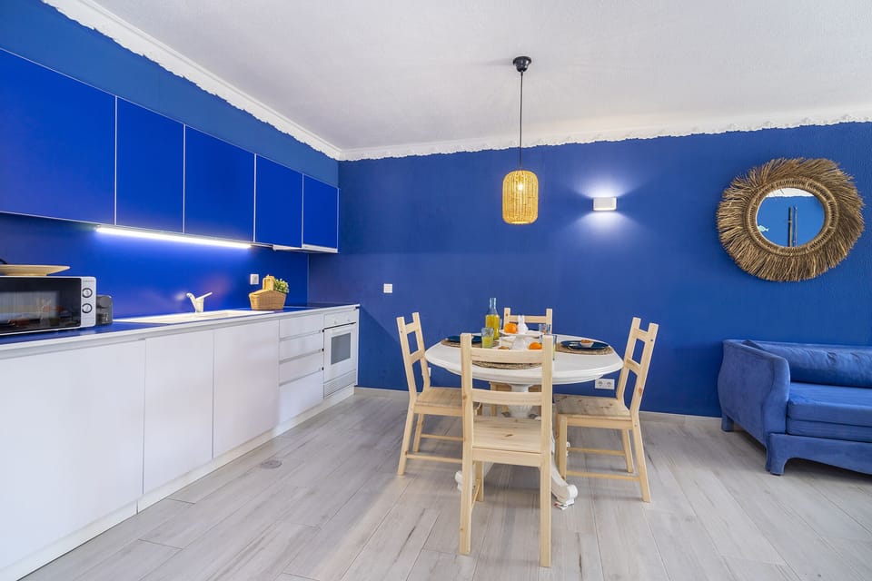 Need a 100% equipped kitchen for your vacations? We got you!
