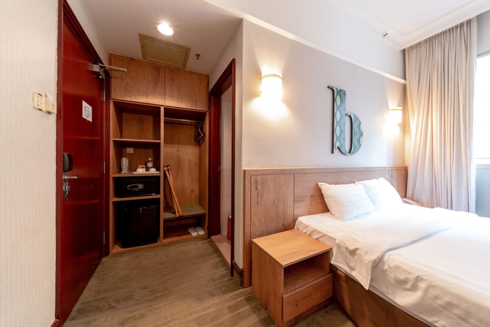 Deluxe Double Room | In-room safe, blackout drapes, iron/ironing board (on request)