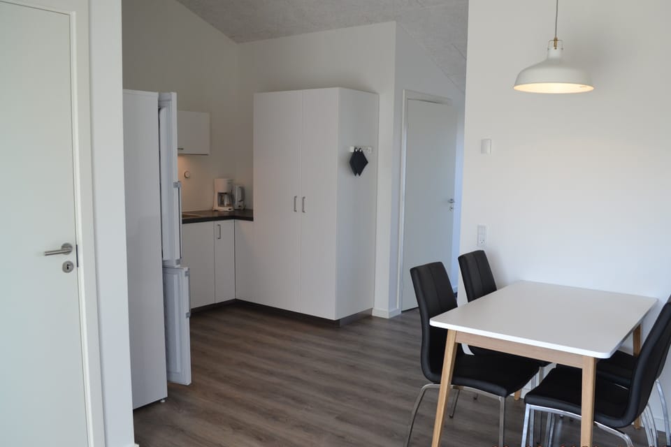 Fridge, coffee/tea maker, electric kettle, toaster