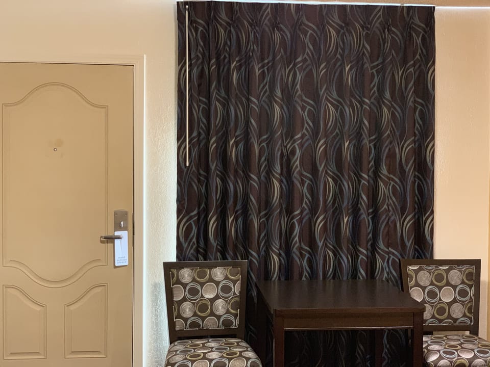 Standard Room, 2 Queen Beds | Desk, free WiFi