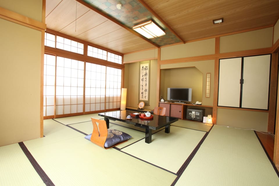 LED TV