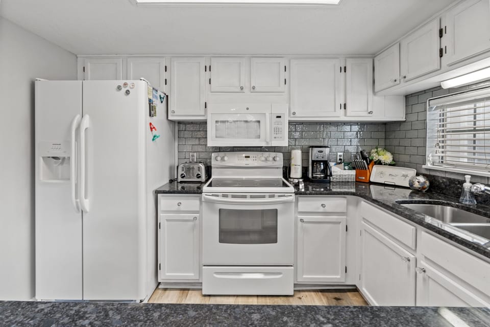 Well appointed Kitchen