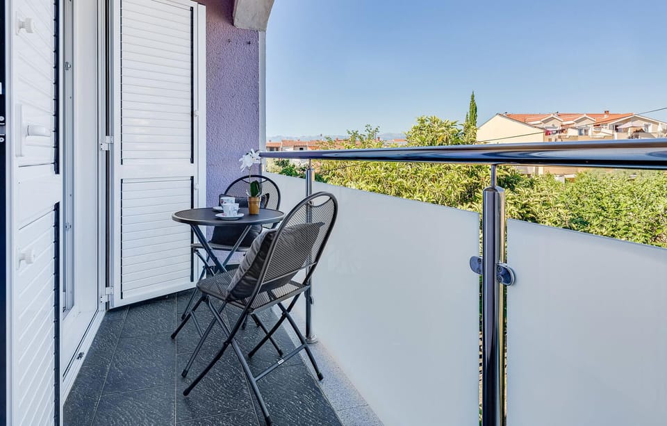 balcony-terrace