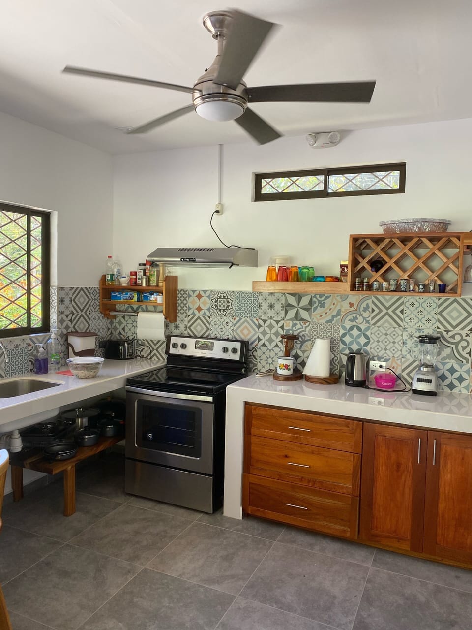 Private kitchen