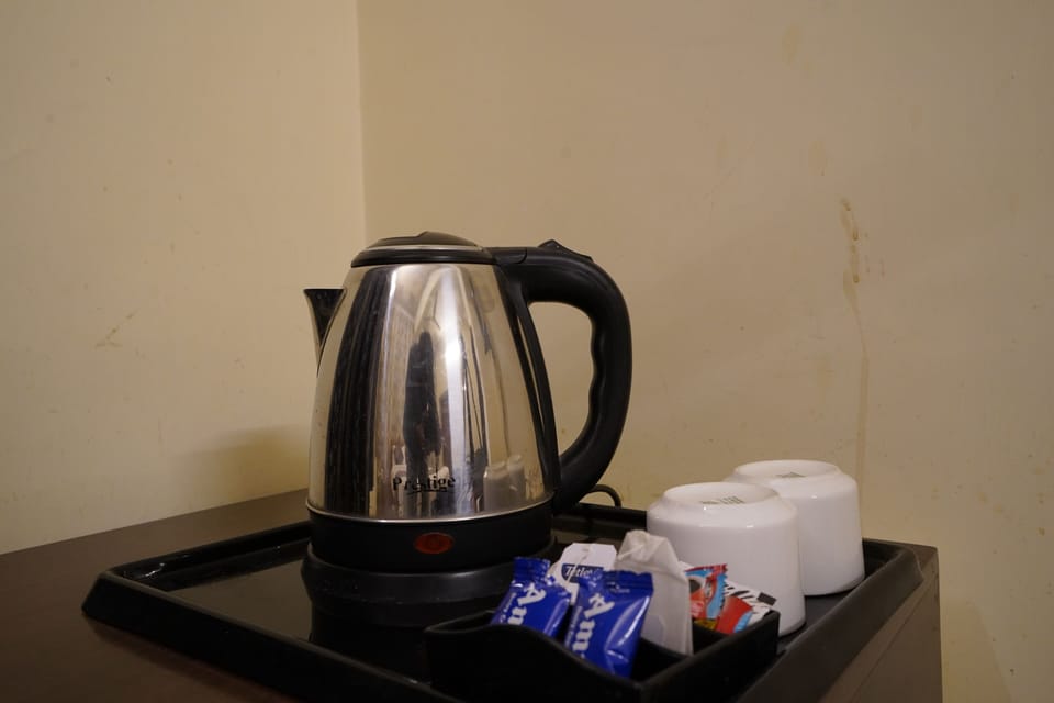 Deluxe Double Room | Coffee and/or coffee maker
