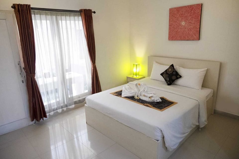 Superior Room, 1 Queen Bed | Desk, laptop workspace, free WiFi, bed sheets