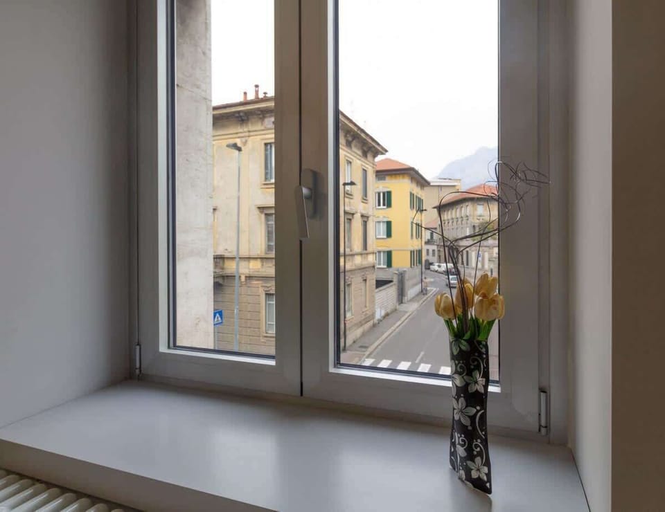 view apartment Lime - Affitti Brevi Italia  near the historic center. Ideal for couples or business stays. Kitchenette equipped and furnished with every comfort. wifi free laundry including parking nearby

