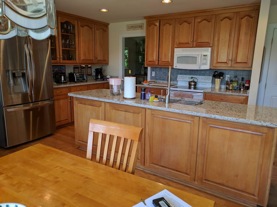 Kitchen picture 2.