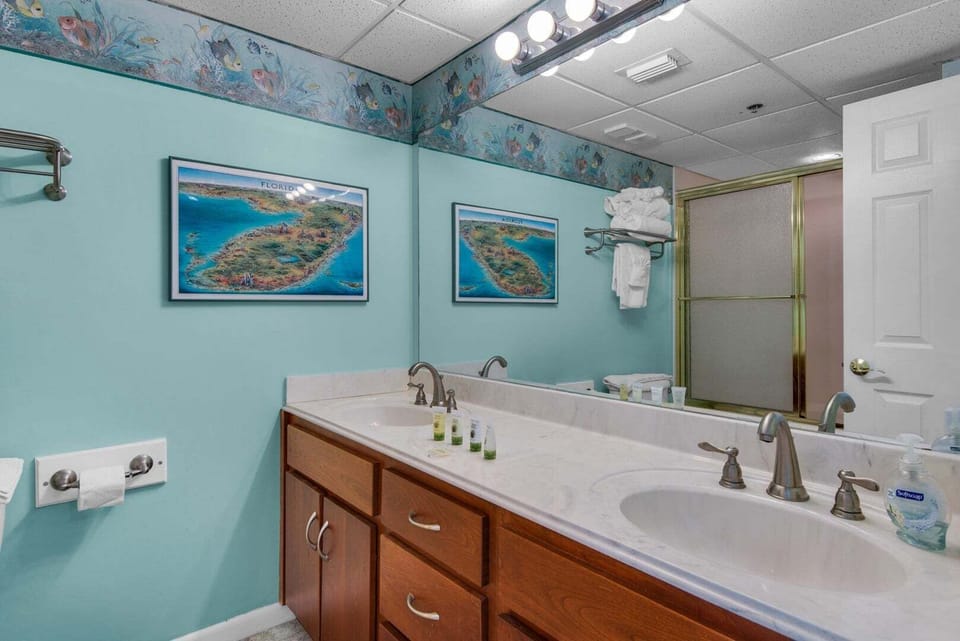 Guest bathroom