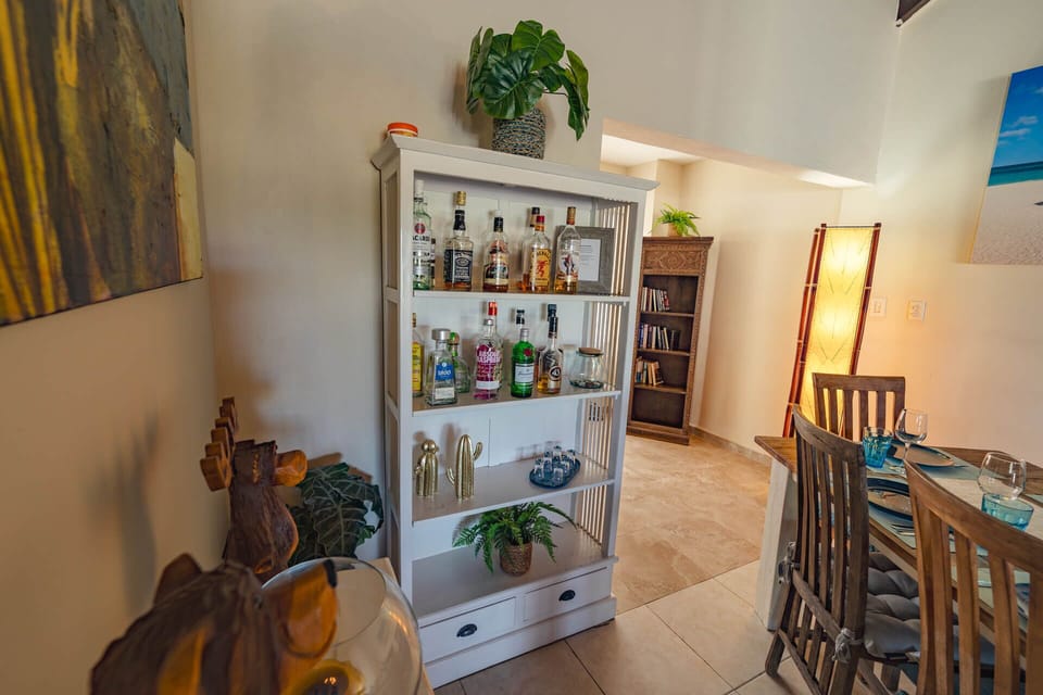 Honesty bar