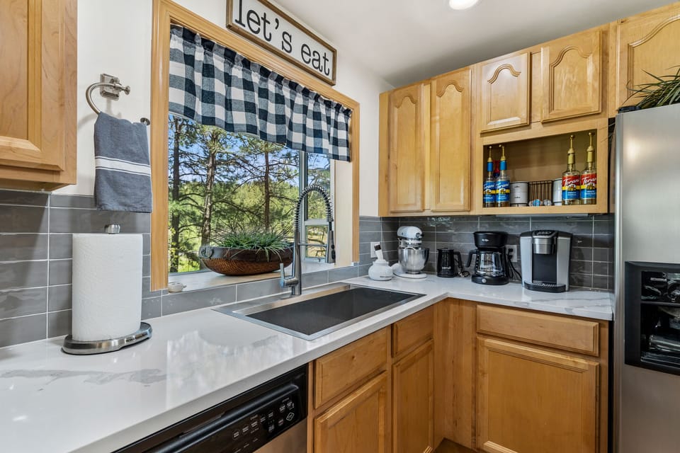 2735 Red Field Trail-18
