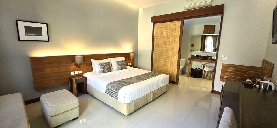 Deluxe Double Room, Pool View | In-room safe, desk, free WiFi
