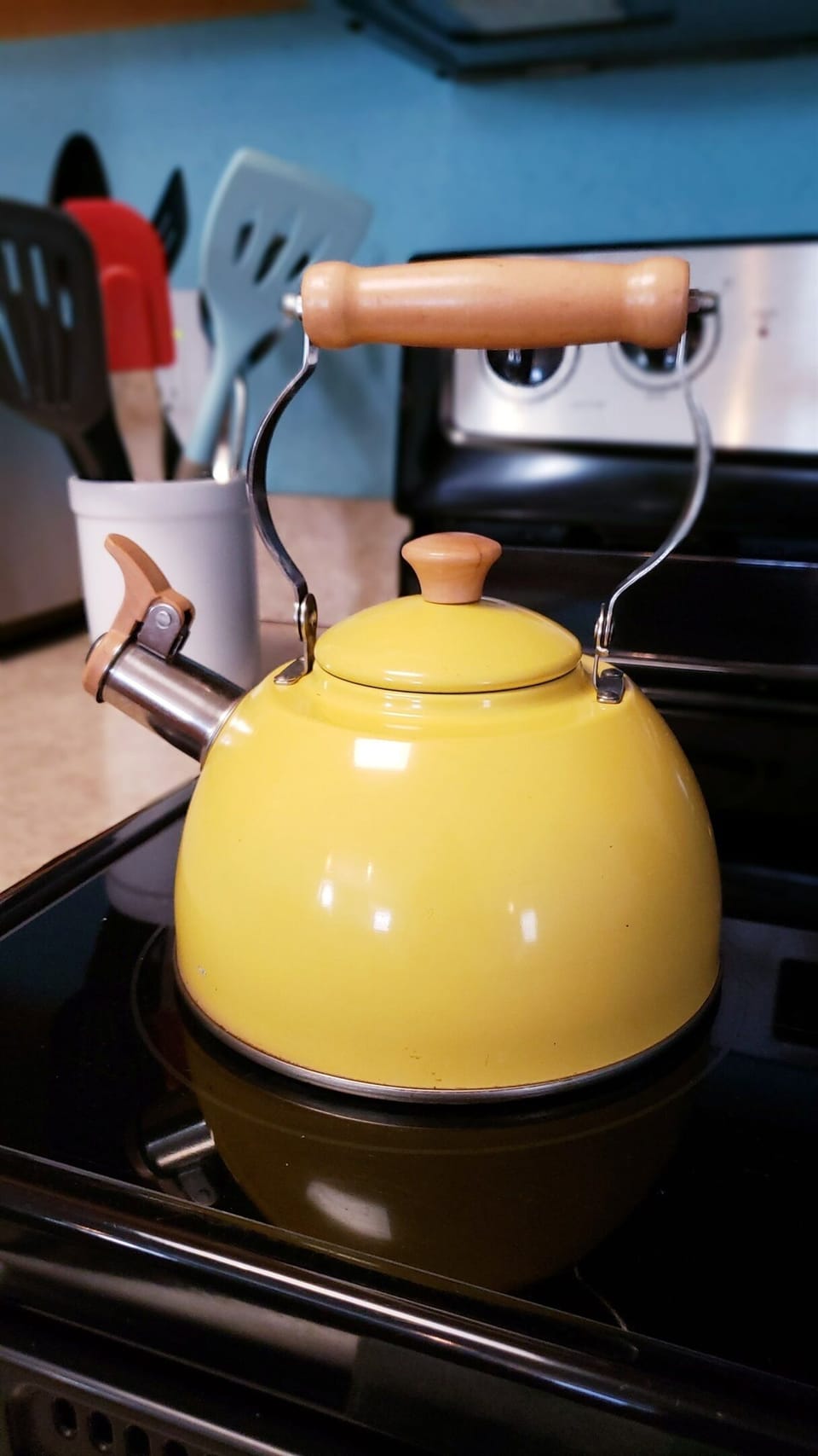 Kitchen teapot
