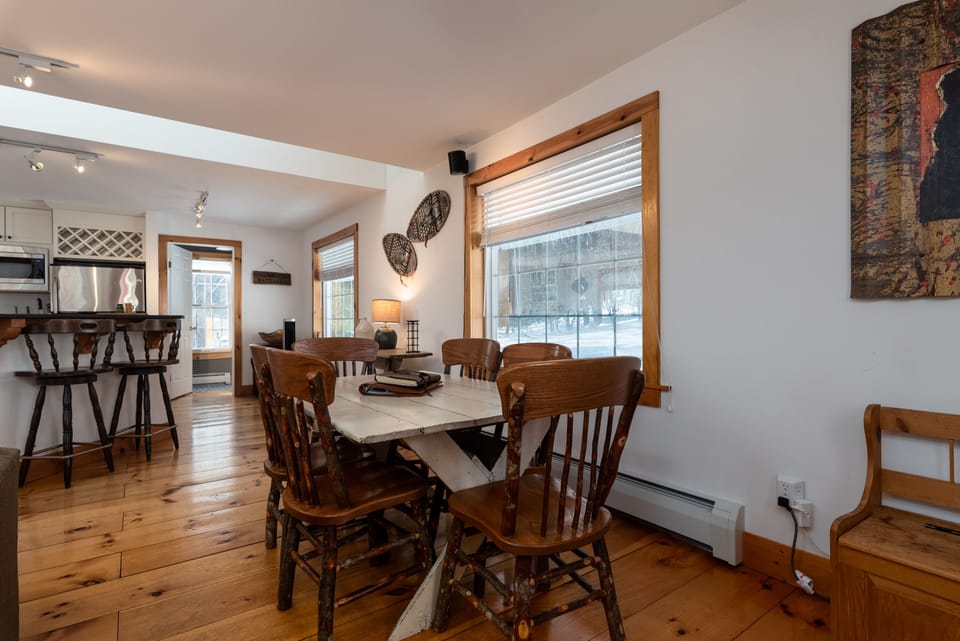 Kitchen table