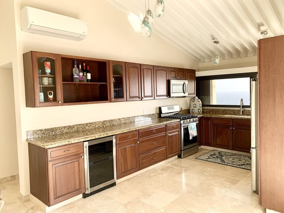 Plenty of great space to cook an amazing meal and enjoy the views while eating!