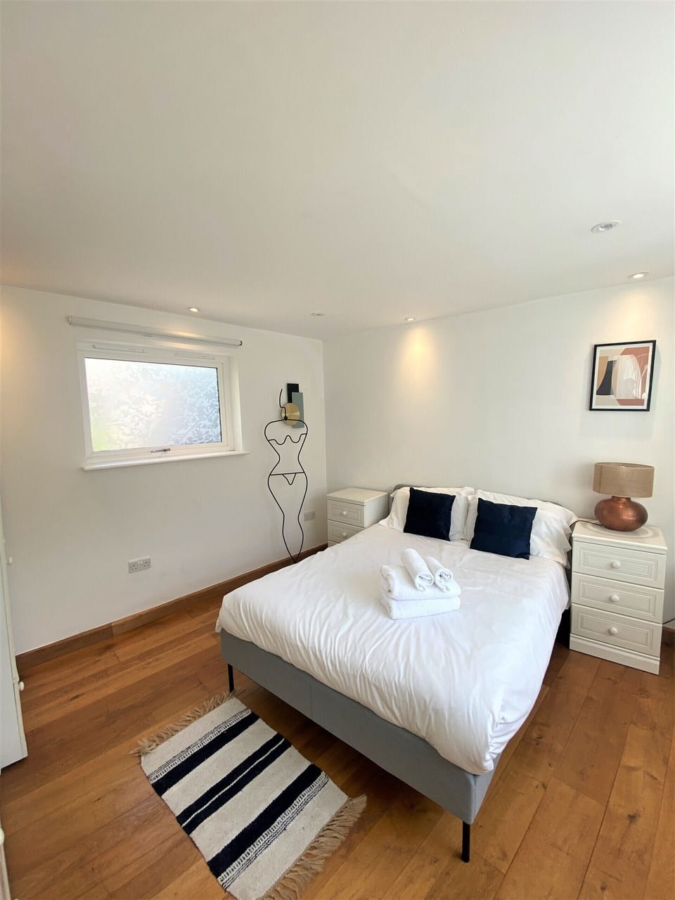 Prime Location- Detached Clifton Home With Parking House in Bristol