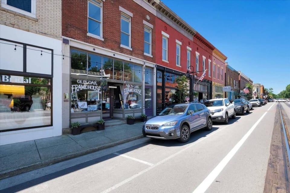 Exterior front/ train tracks