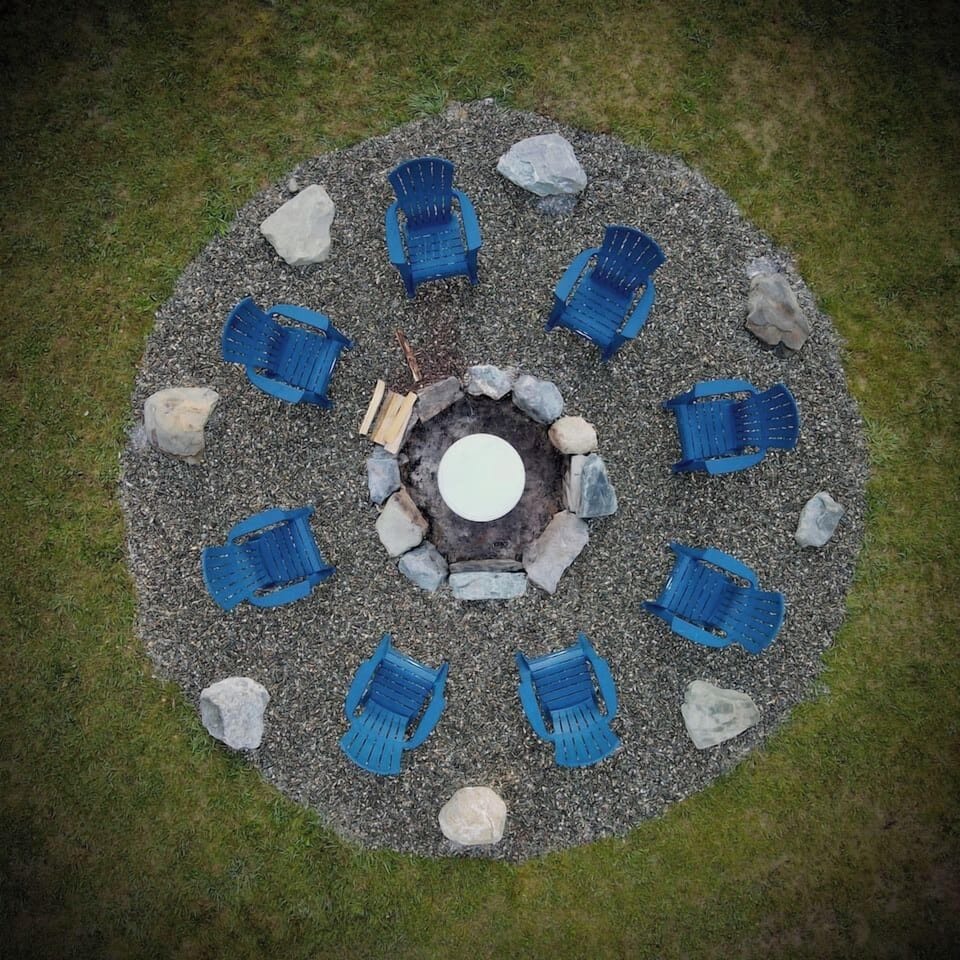 Experience cozy evenings under the stars with our Solo Stove firepit!