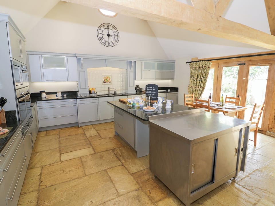 Cottage | Interior