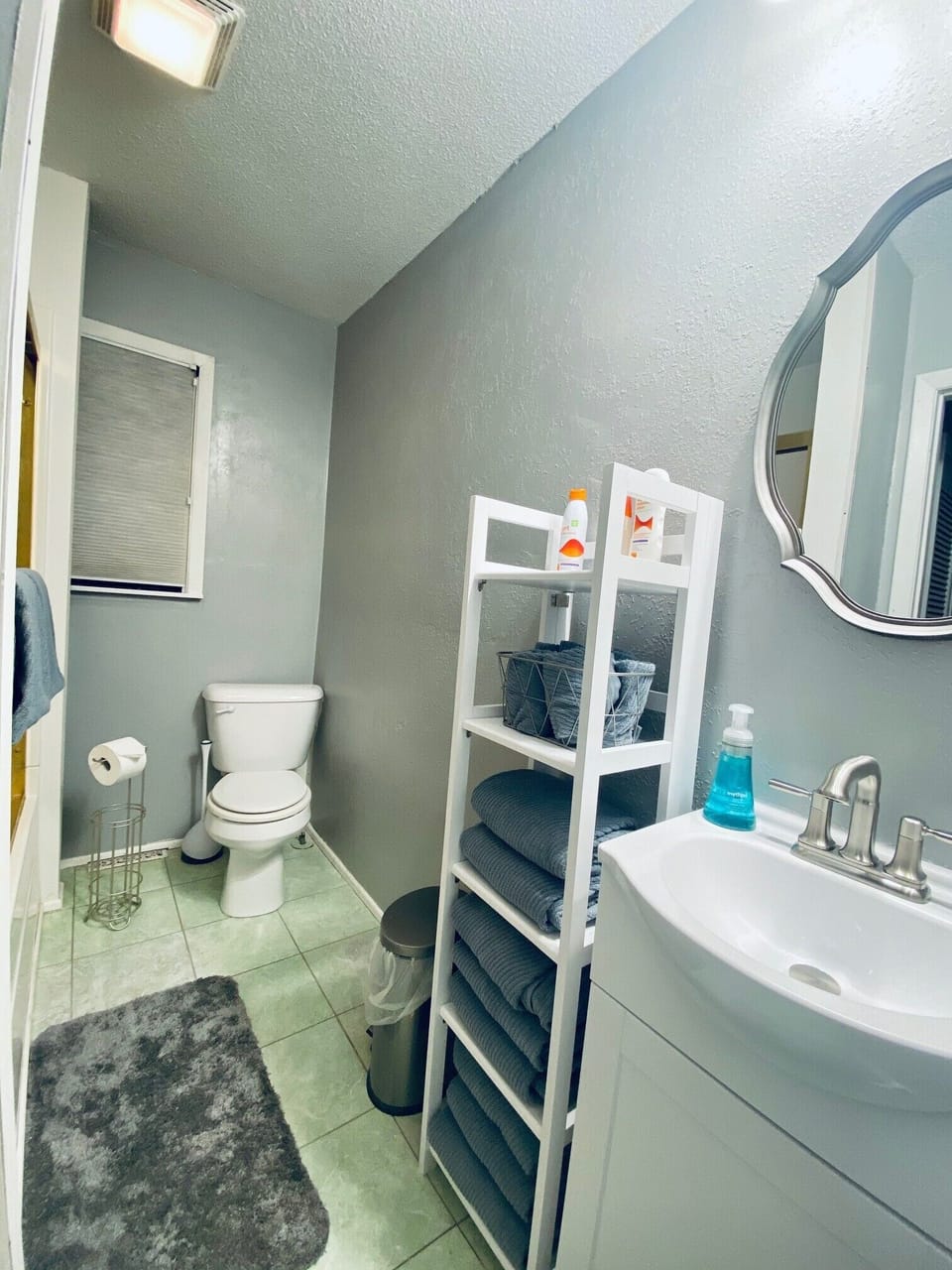 Main Floor Bathroom
