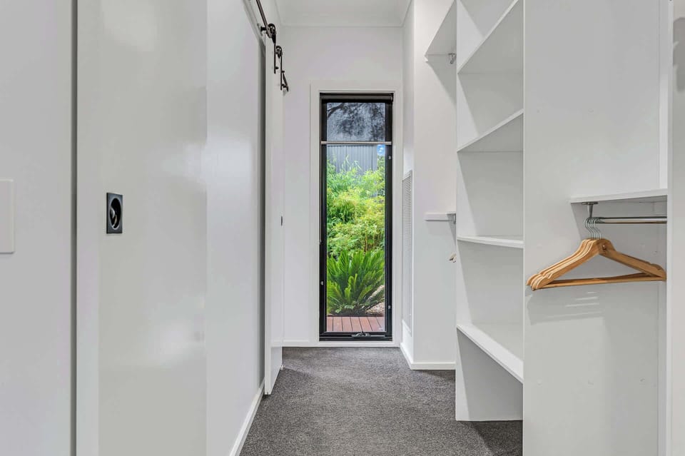 Walk in wardrobe